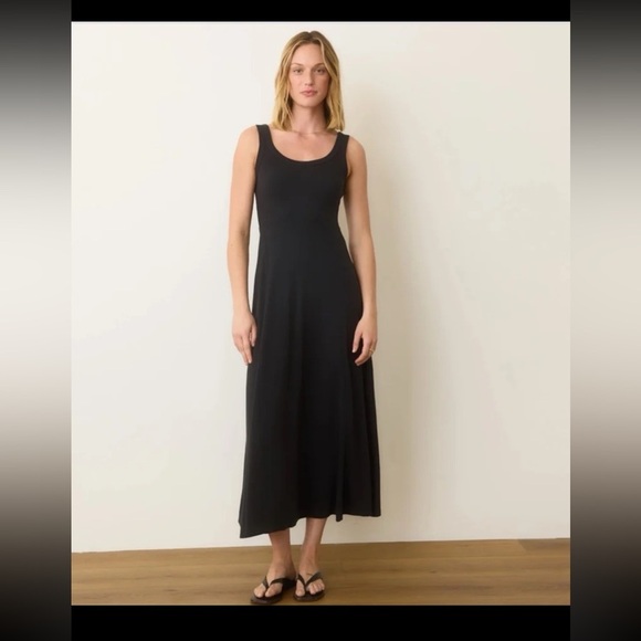 Marine Layer Lexi Rib Sun-In Fit & Flare Dress in Black 
size Medium - Picture 3 of 12